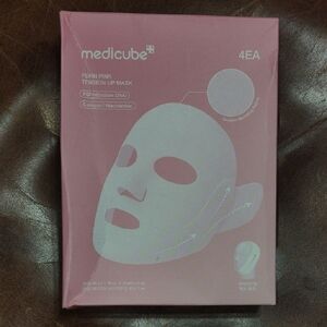 Medicube PDRN Pink Skincare Mask - 4 Pack